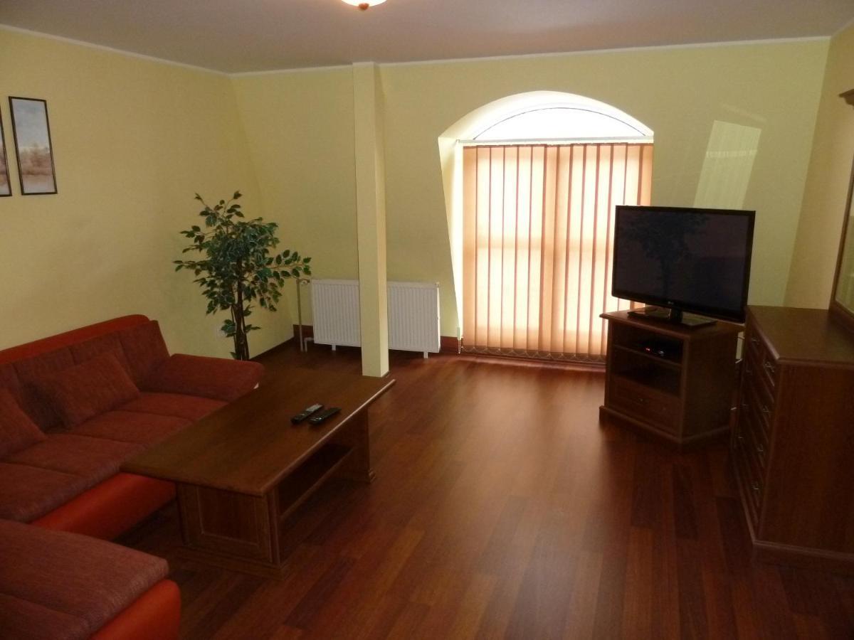 Hotel David Velke Bosany Dış mekan fotoğraf