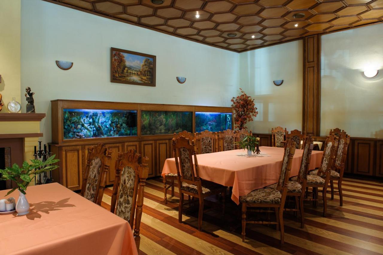 Hotel David Velke Bosany Dış mekan fotoğraf